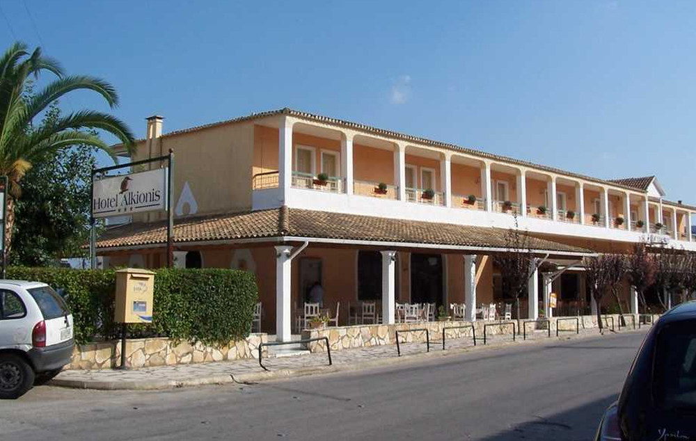 ALKIONIS CORFU 3* / MORAITIKA / MORAITIKA