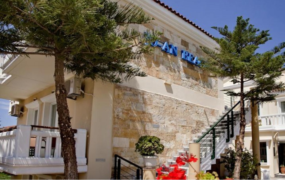 JO AN BEACH 4* / ADELIANOS KAMPOS / Retimno